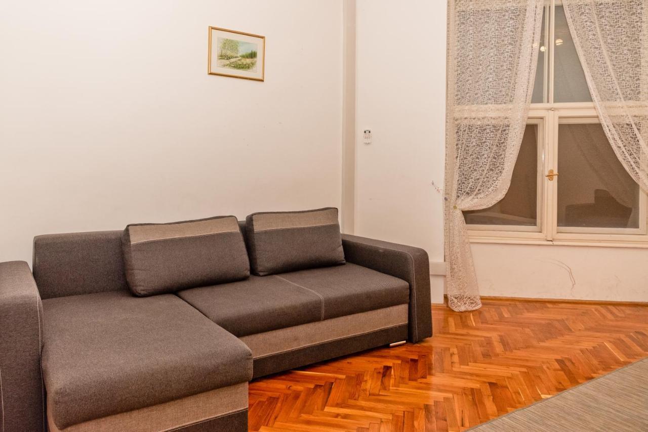 Danubius Grand Astoria Budapest Bagian luar foto